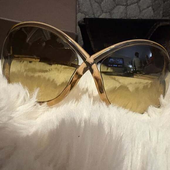 Tom Ford Oversized Gold-Tone Brown Gradient Sunglasses - Picture 1 of 10